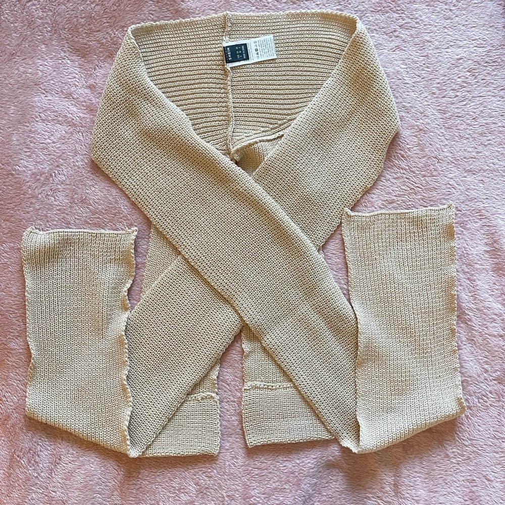 SHEIN Crop Knit Top